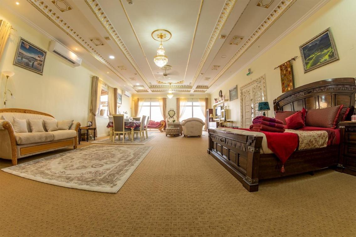 Sur Bandar Al Ayjah Hotel Apartments 外观 照片