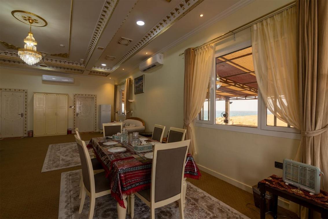 Sur Bandar Al Ayjah Hotel Apartments 外观 照片