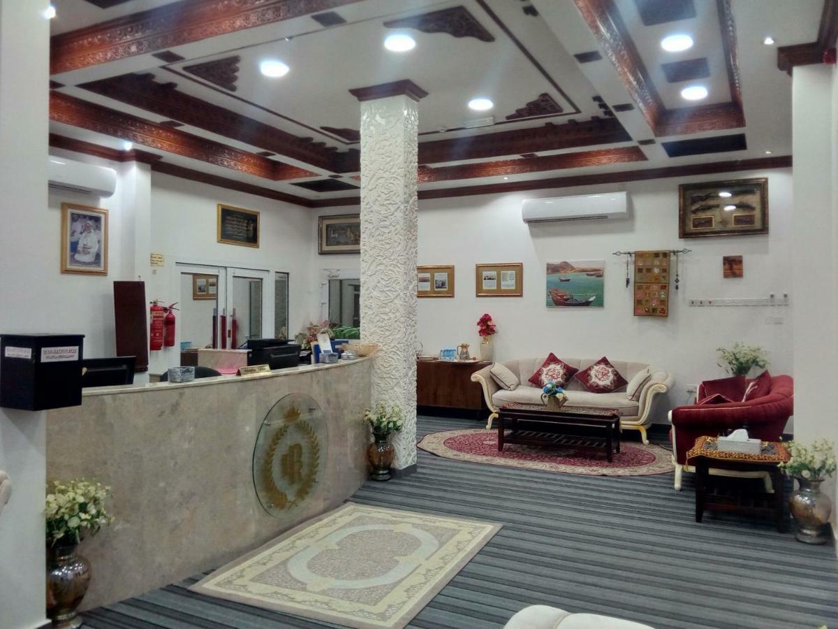 Sur Bandar Al Ayjah Hotel Apartments 外观 照片